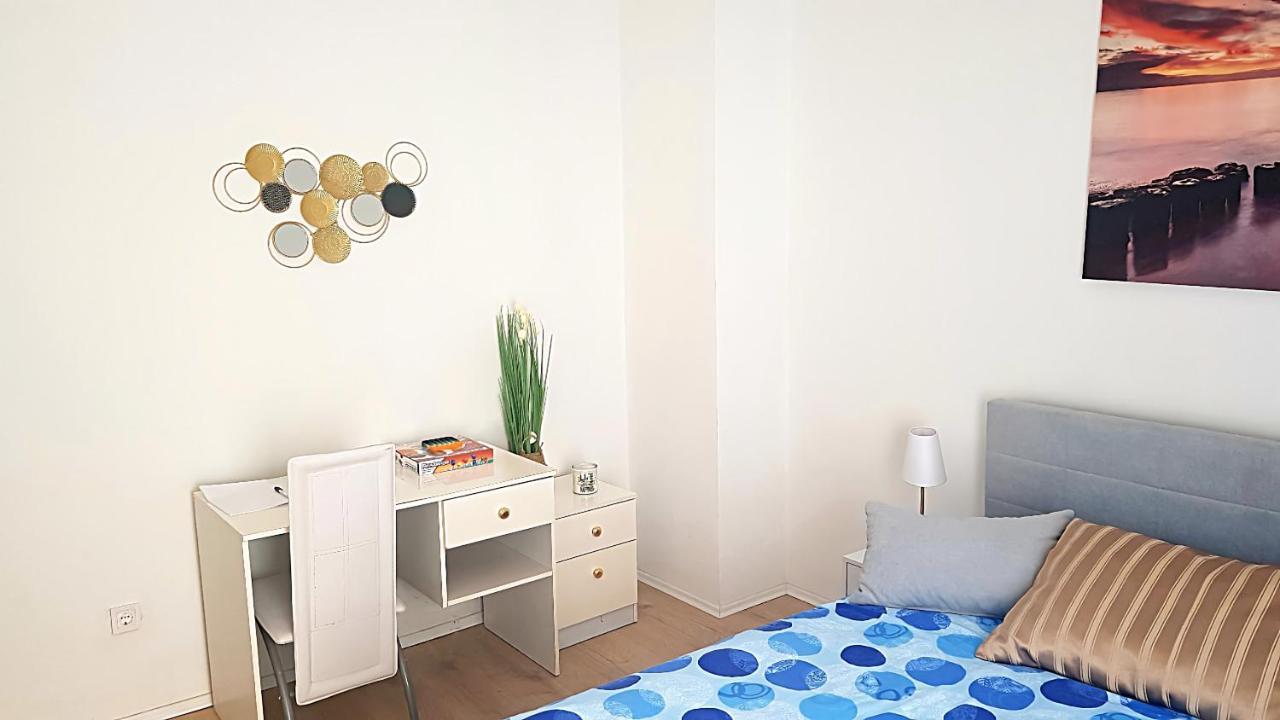 Holiday Apartment Nina , Zadar Old Town Buitenkant foto