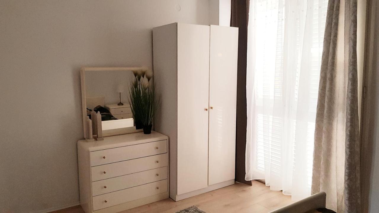 Holiday Apartment Nina , Zadar Old Town Buitenkant foto